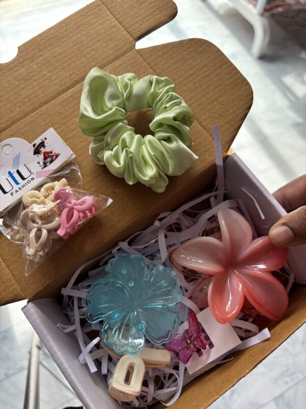 99 Hamper