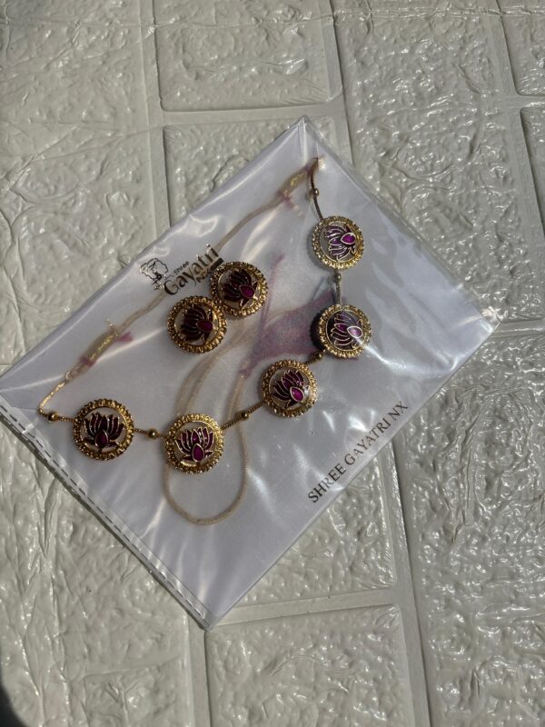 Neck set