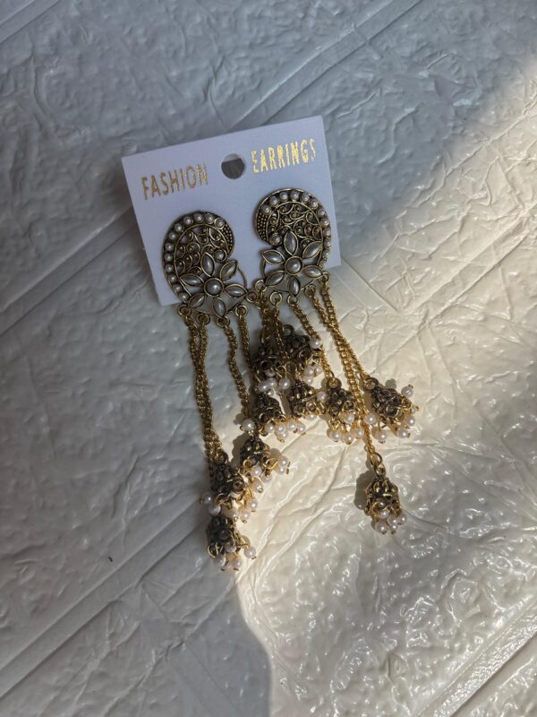 Jhumka